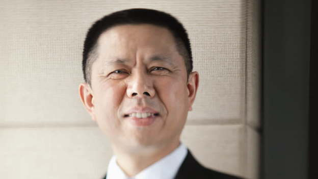 天合光能高紀(jì)凡：要用太陽(yáng)能造福全人類