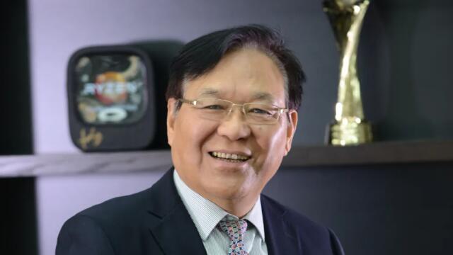 石明達(dá)：矢志初“芯”，產(chǎn)業(yè)報(bào)國(guó)