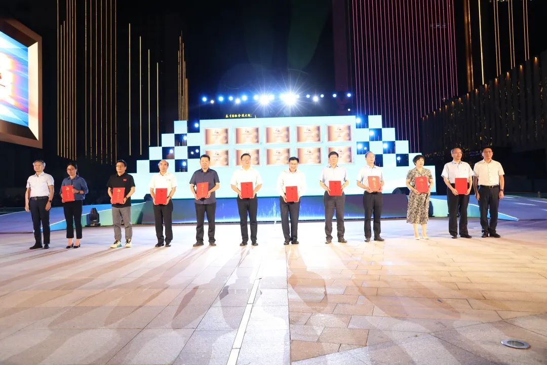 揚(yáng)子江藥業(yè)