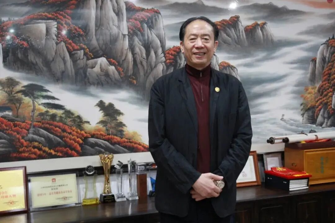  關(guān)鍵時(shí)刻，南通四建耿裕 