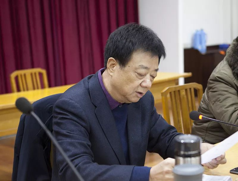  連續(xù)4年破百億，還要給員 